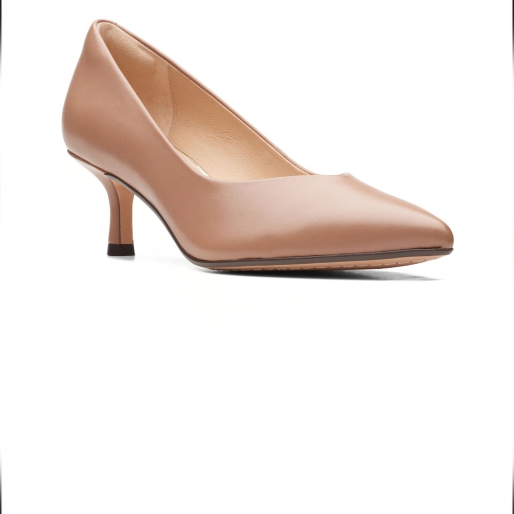 Clarks Size 6 Pumps Leather Heels - Picture 2 of 6
